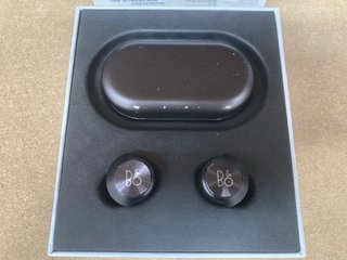 BEOPLAY EQ BLACK HEADPHONES - RRP £279: LOCATION - AR8