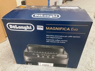 DELONGHI MAGNIFICA EVO COFFEE MACHINE - MODEL: ECAM290.61 - RRP: £399: LOCATION - AR8