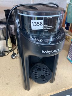 BABY BREZZA BABY FORMULA FEED MAKER IN BLACK: LOCATION - AR2