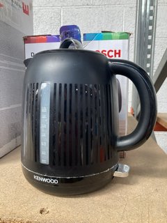 KENWOOD JUG KETTLE IN BLACK: LOCATION - AR15