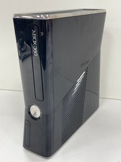 MICROSOFT XBOX 360 S GAMES CONSOLE. (UNIT ONLY, INTERNAL STORAGE REMOVED) [JPTM119030]