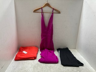 QTY OF WOMEN'S ME + EM CLOTHING INCLUDING PURPLE DRESS IN SIZE 10 AND ORANGE DRESSING GOWN IN SIZE 10: LOCATION - A10