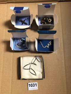 FIVE PIECES OF COSTUME JEWELLERY, UNWORN, ALL BOXED: LOCATION - AR8