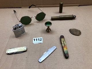 ANTIQUE METALWARES TO INCLUDE A BRAS SEAL, RONSON LIGHTER ETC (PLEASE NOTE: 18+YEARS ONLY. ID MAY BE REQUIRED): LOCATION - AR9