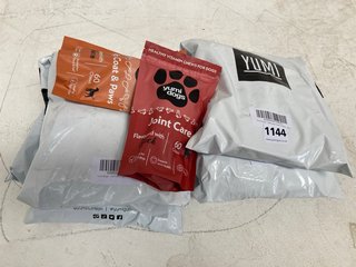 QTY OF YUMI DOGS JOINT CARE CHEWS IN ASSORTED FLAVOURS - BBE: 07.2024: LOCATION - BR1