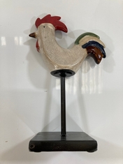 4 X STONE THE CROWS SMALL ROOSTER ON SQUARE PLINTH - SKU: 024503 - TOTAL RRP £112