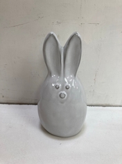 24 X STONE THE CROWS MEDIUM RABBIT- SKU: 144202