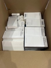 SAMSUNG BOX OF ASSORTED ITEMS TO INCLUDE A BOX OF SWITCH KITS CHARGING ACCESSORIES IN BLACK. (WITH BOX) [JPTC69339]