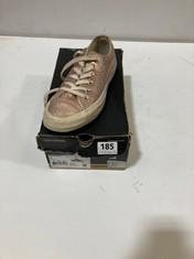 CONVERSE PUMPS ROSE GOLD/WHITE SIZE 5