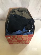 BOX OF ASSORTED ADULT CLOTHING TO INCLUDE GYMSHARK ARRIVAL T-SHIRT BLACK SIZE M