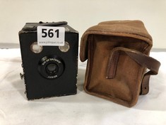 A KODAK BROWNIE JUNIOR SIX-20 BOX CAMERA AND CASE