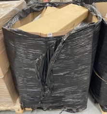 PALLET OF ASSORTED CAR PARTS / ITEMS TO INCLUDE TRIM STRIP DOOR - BLACK MODEL: 843740231 (KERBSIDE PALLET DELIVERY)