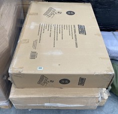 PALLET OF ASSORTED ITEMS TO INCLUDE MAYPOLE 3-BIKE TOWBALL MOUNTED CARRIER (KERBSIDE PALLET DELIVERY)