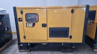 2019 DE88E0 CATERPILLAR 88kVA STANDBY DIESEL GENERATOR SET 3 PHASE 50HZ 127A 230V - 440V 3.3L DIESEL ENGINE - RRP £16447