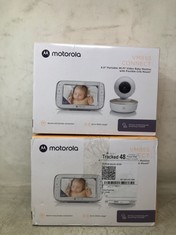 2 X MOTOROLA NURSERY VM 855 CONNECTED WIFI VIDEO BABY MONITOR - WITH MOTOROLA NURSERY APP AND 5-INCH PARENT UNIT - NIGHT VISION, TEMPERATURE AND TWO-WAY TALK: LOCATION - A RACK