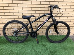 MUDDYFOX PREVAIL MOUNTAIN BIKE 14" FRAME 26" WHEELS 18 SPEED SHIMANO REVO SHIFT GEARS: LOCATION - BIKE RACKS(COLLECTION OR OPTIONAL DELIVERY AVAILABLE)