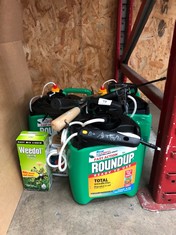 QUANTITY OF ASSORTED GARDEN ITEMS TO INCLUDE ROUND UP TOTAL WEED KILLER 5L - COLLECTION ONLY - LOCATION RIGHT RACK