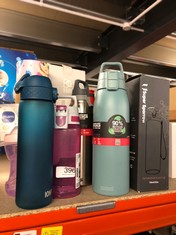 QUANTITY OF ITEMS TO INCLUDE SIGG 1L THERMOS: LOCATION - D RACK