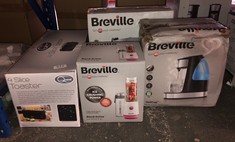 QUANTITY OF ITEMS TO INCLUDE BREVILLE BLEND ACTIVE PERSONAL BLENDER & SMOOTHIE MAKER | 350W | 2 PORTABLE BLEND ACTIVE BOTTLES (600ML) | LEAK PROOF LIDS | WHITE & PINK [VBL248]: LOCATION - E RACK