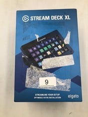 ELGATO STREAM DECK XL.: LOCATION - A RACK