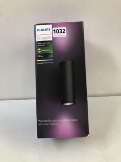 PHILIPS HUE OUTDOOR WALL LIGHT