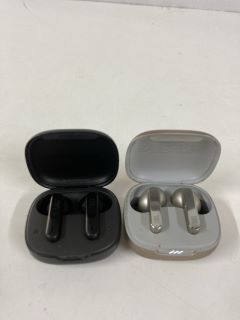 4 X JBL WIRELESS EARBUDS