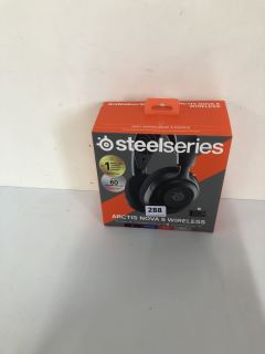 STEELSERIES ARCTIS NOVA 5 WIRELESS GAMING HEADSET