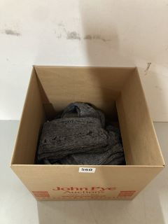 BOX OF KNITTED LEG WARMERS