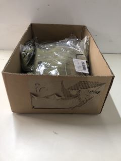 BOX OF DRESSES (GREEN) - S