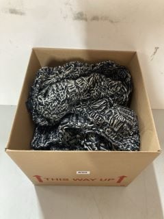 BOX OF CARDIGANS (BLACK & WHITE TWIST) - ASSORTED SIZES