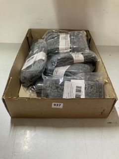 BOX OF KNITTED LEG WARMERS (GREY)