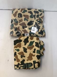 CARHARTT BOY'S CAMO HOODY SIZE: 14 - 16 YRS & CARHARTT CAMO JOGGERS SIZE: 8 - 10 YRS