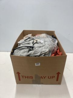 BOX OF PREMIUM CLOTHING VARIOUS SIZES & DESIGNS