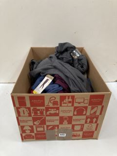 BOX OF ASSORTED CLOTHES INC PYJAMA SET