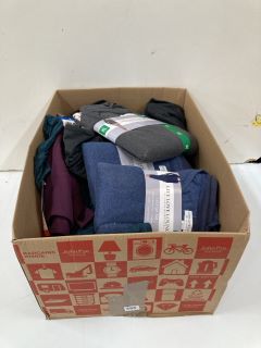 BOX OF ASSORTED CLOTHES INC LIVE LOVE LOUNGE SET