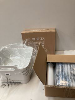 QTY OF ITEMS INC BRITA SMART BOX