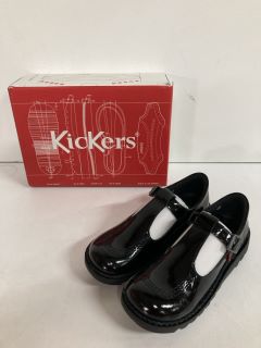 KICKERS GIRLS SHOES SIZE:2 OLDER