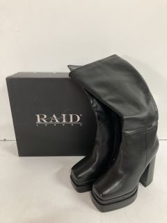 RAID LONDON BOOTS SIZE:3