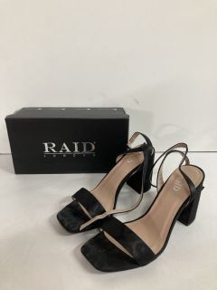 RAID LONDON HEELED WOMEN'S SHOES SIZE:6