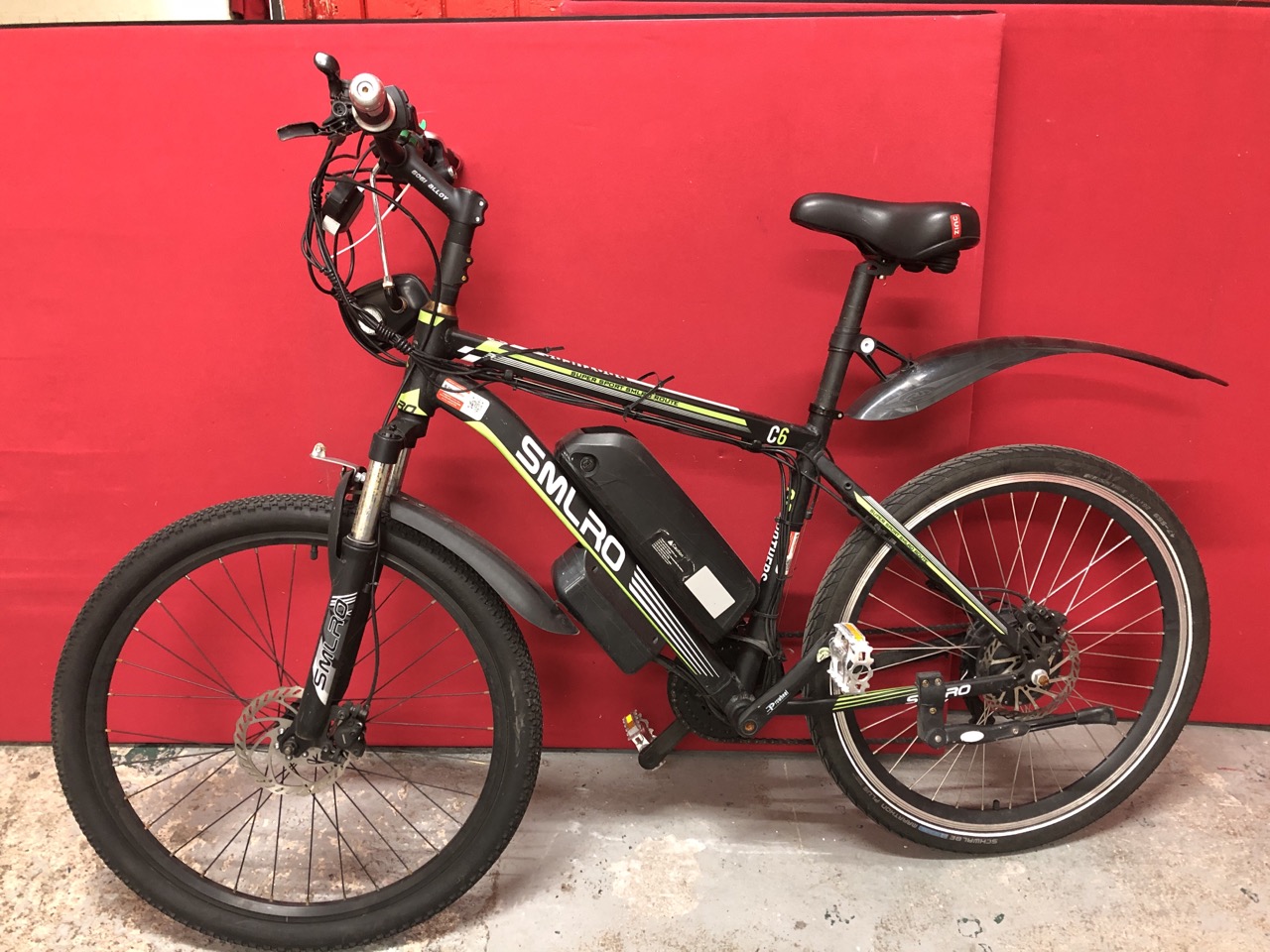 John Pye Auctions SMLRO BROTHERS C6 ELECTRIC MOUNTAIN BIKE (X759789)
