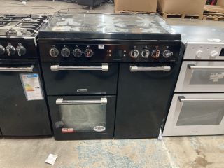 LEISURE CHEFMASTER DUAL FUEL RANGE COOKER MODEL NO: CC90F531