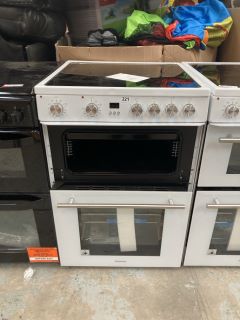 HISENSE DOUBLE OVEN MODEL NO: HDE3211BBUK