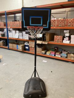 LIFETIME BASKETBALL NET