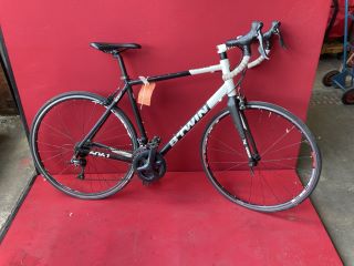 BTWIN TRIBAN BIKE (MPSS02536448)