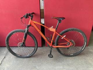 CLAUD BUTLER BIKE (MPSS02536447)