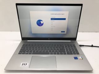 HP ENVY LAPTOP