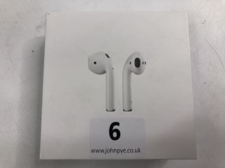 APPLE AIRPODS EARPODS IN WHITE: MODEL NO A1602 A2031 A2032 (UNIT ONLY)  [JPTN40325]