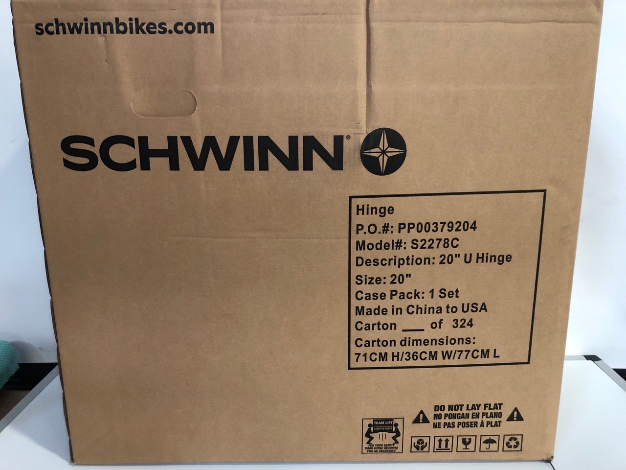 A SCHWINN 20" UHINGE BIKE RRP: £150