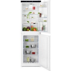 AEG 8000 COOLING 360° INTEGRATED FRIDGE FREEZER 177.2 CM MODEL: TSC8M181CS (IN PACKAGING) RRP: £1,499