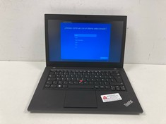 LENOVO T440 512 GB LAPTOP (ORIGINAL RRP - €279.99) IN BLACK. (WITHOUT BOX AND WITH CHARGER, KEYBOARD WITH FOREIGN LAYOUT). I5-4300U, 8 GB RAM, , INTEL HD GRAFICS [JPTZ6445].